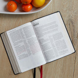 NKJV Comfort Print Reference Bible, Giant Print, Center Column, Burgundy